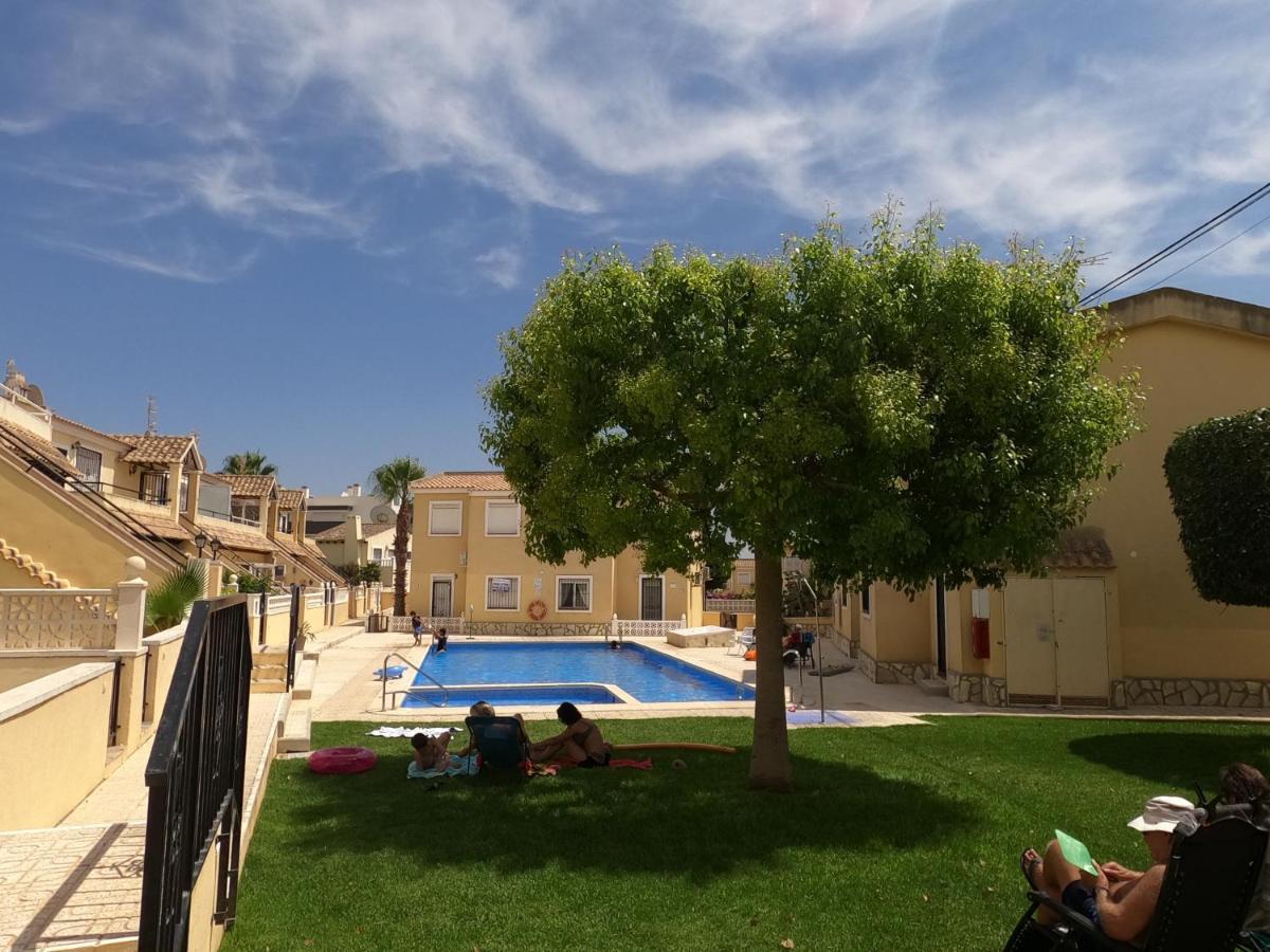 Close To Beaches & Golf Courses - With Pool & Bbq Alicante Exterior foto